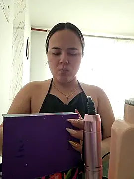 Snapshot of Mandy-moore28 chatting on 29, 6, 2026 Mandy-moore28 online show from 29, 6, 2026