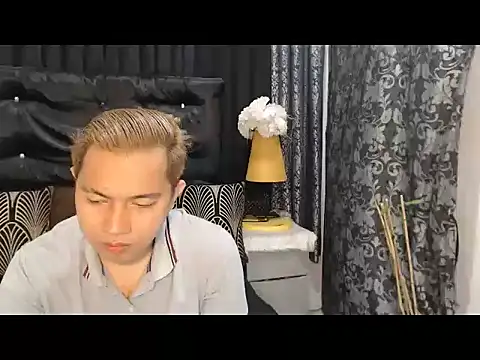 PRIMOLOVEXX online show from 25, 6, 2026