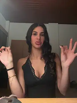 sarahlfvxo online show from 27, 6, 2026