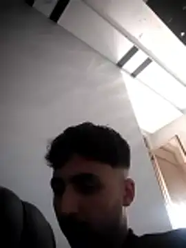 Snapshot of achraf31 chatting on 19, 6, 2026 achraf31 online show from 19, 6, 2026
