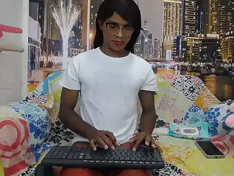 stefania bragan online show from 10, 7, 2026