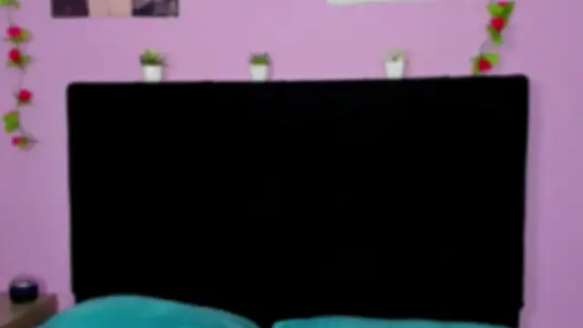 Snapshot of Makii_XOXO chatting on 27, 6, 2026 Makii XOXO online show from 27, 6, 2026