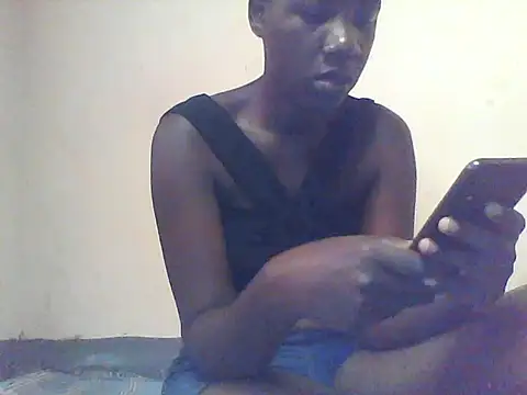 Snapshot of African_petite_godess chatting on 17, 6, 2026 African petite godess online show from 17, 6, 2026