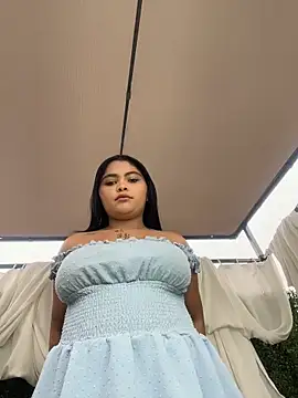 HoneyBunXXX online show from 19, 6, 2026