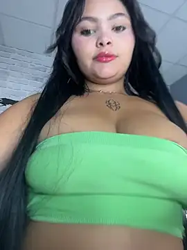 HoneyBunXXX online show from 25, 7, 2026