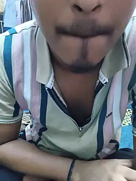 Snapshot of velchennai chatting on 1, 7, 2026 velchennai online show from 1, 7, 2026