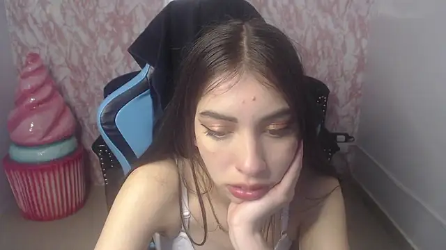 KiaraStar ch online show from 7, 7, 2026