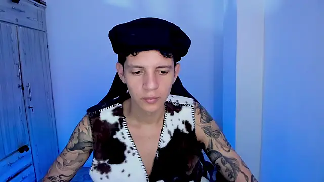 tylerrnova online show from 25, 7, 2026