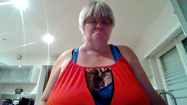 coquinesensuel online show from 25, 6, 2026