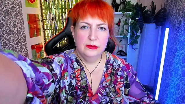 Joana Woods online show from 30, 7, 2026