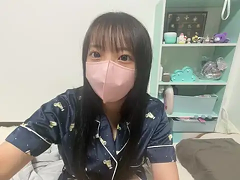Snapshot of ohuton_love chatting on 2, 8, 2026 ohuton love online show from 2, 8, 2026