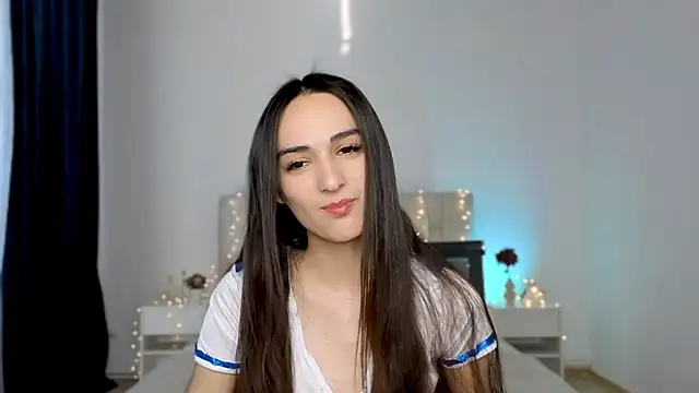 Snapshot of Kitty_mi1a chatting on 21, 6, 2026 Kitty mi1a online show from 21, 6, 2026