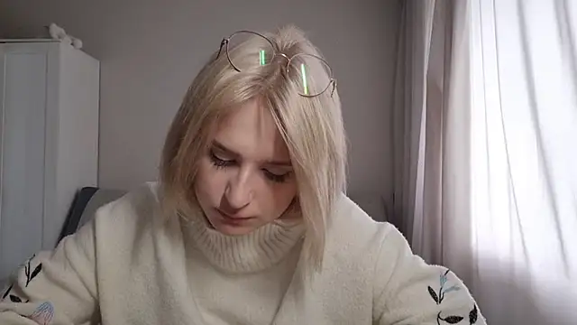 BloomMoon online show from 10, 7, 2026