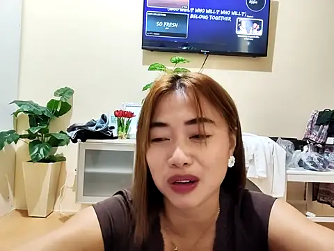 Snapshot of missceexx chatting on 2, 8, 2026 missceexx online show from 2, 8, 2026