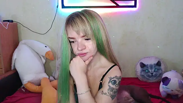 JadeEva online show from 4, 8, 2026
