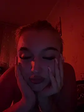 lyalyalii online show from 24, 6, 2026