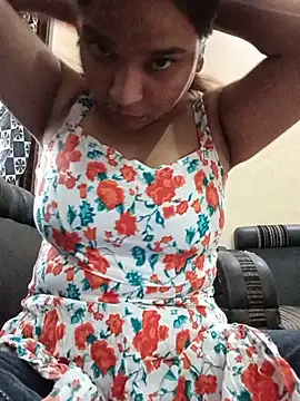 Hotty Yalina online show from 2, 7, 2026