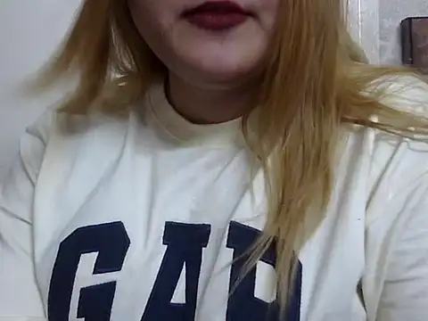 Sexyy Sana online show from 24, 7, 2026