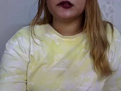 Sexyy Sana online show from 6, 8, 2026