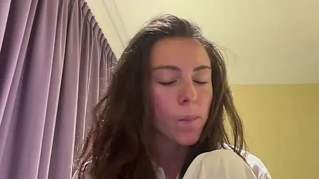 Snapshot of Monicaqte chatting on 2, 7, 2026 Monicaqte online show from 2, 7, 2026