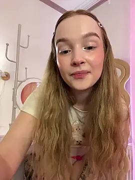 Snapshot of Mimi_Land chatting on 22, 6, 2026 Mimi Land online show from 22, 6, 2026
