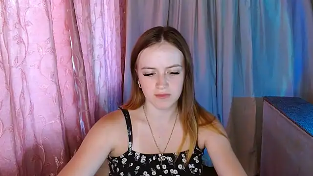 ElinaStar00 online show from 30, 6, 2026