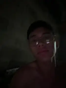 Snapshot of Angeloivan0 chatting on 5, 7, 2026 Angeloivan0 online show from 5, 7, 2026