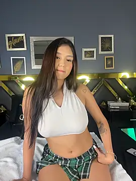 ChanelN5XXX online show from 24, 6, 2026