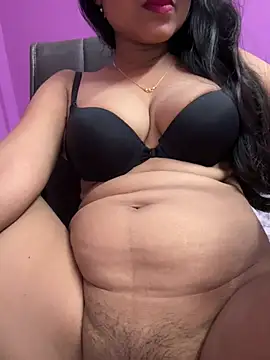 lizaxxlove online show from 28, 7, 2026