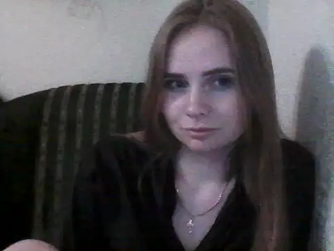 Snapshot of Sol-mis chatting on 8, 7, 2026 Sol-mis online show from 8, 7, 2026