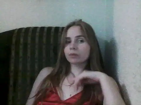 Snapshot of Sol-mis chatting on 13, 7, 2026 Sol-mis online show from 13, 7, 2026