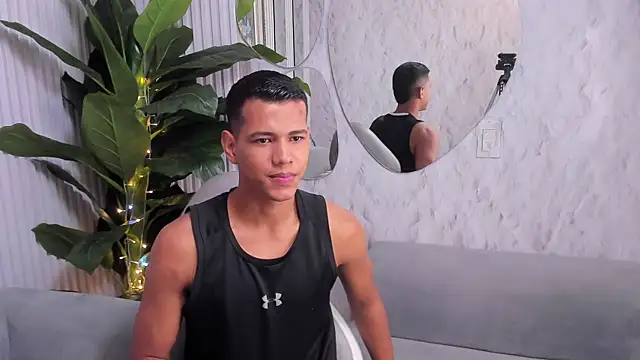 Noah sexhotty online show from 5, 7, 2026