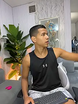 Noah sexhotty online show from 29, 7, 2026
