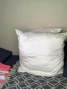 petitebunnyworxxxx online show from 25, 6, 2026