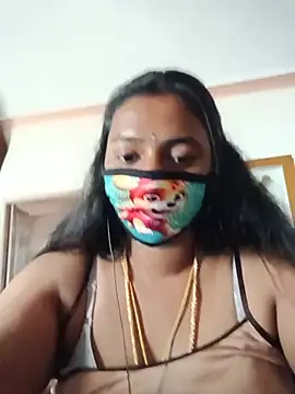 Lexilove01 online show from 9, 7, 2026