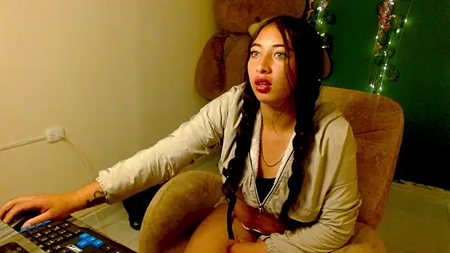 jasminestar160920 online show from 1, 7, 2026