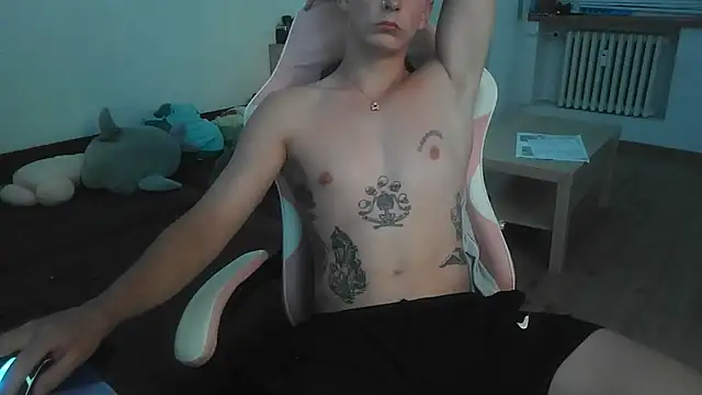 Snapshot of SweetDaniel1234 chatting on 28, 6, 2026 SweetDaniel1234 online show from 28, 6, 2026