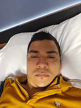 Alejandroxxxof online show from 10, 8, 2026