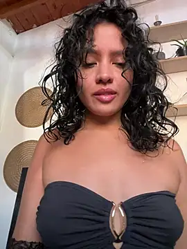 Snapshot of xnoiawell chatting on 8, 8, 2026 xnoiawell online show from 8, 8, 2026