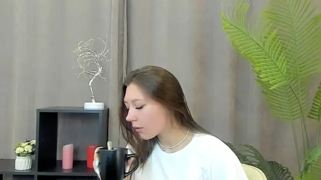 CarlitaThomley online show from 3, 7, 2026