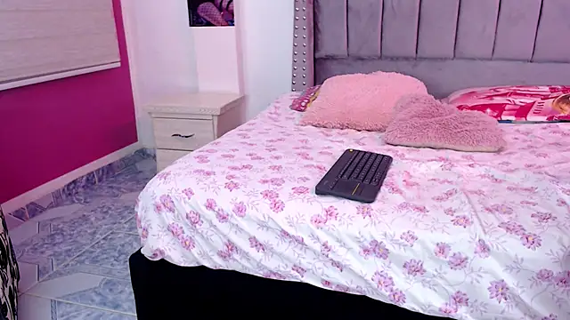 BabyScarlett 01 online show from 15, 7, 2026