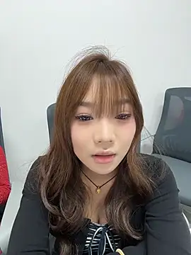 Snapshot of liangliang-888 chatting on 4, 7, 2026 liangliang-888 online show from 4, 7, 2026