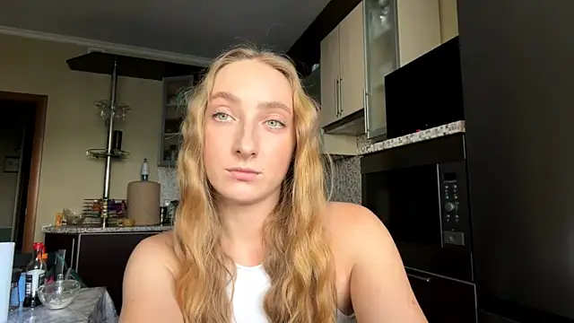 TenaSaladin online show from 6, 7, 2026