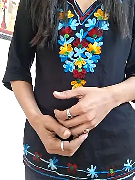 Snapshot of _sneha_sharma_ chatting on 3, 7, 2026 sneha sharma online show from 3, 7, 2026