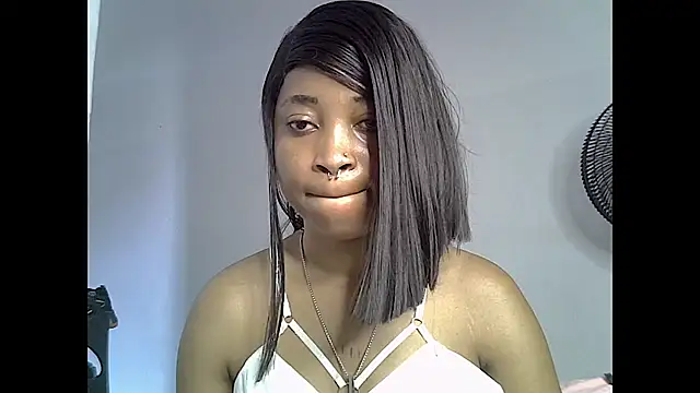Snapshot of dollyxpussy chatting on 4, 7, 2026 dollyxpussy online show from 4, 7, 2026
