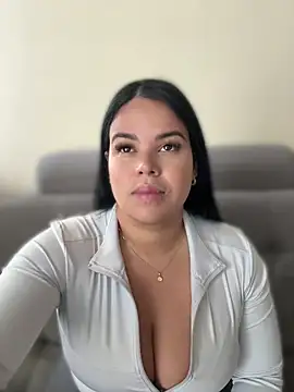 AliceStarshine online show from 8, 4, 2026