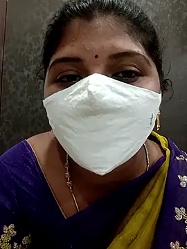 Roja sexy online show from 5, 7, 2026