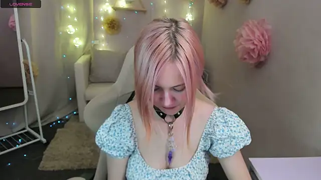 Miiu miiu online show from 14, 7, 2026