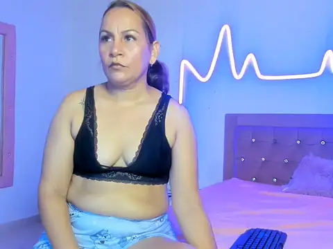 Scarlett michel online show from 8, 7, 2026