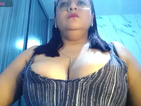 PaholaBigtits online show from 9, 7, 2026